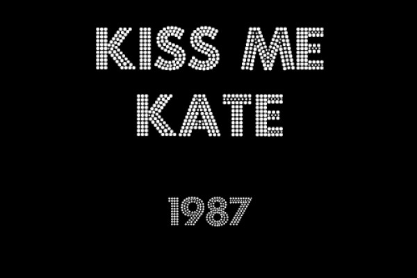 kissmekate040D9454-B320-40BE-DD25-363C142BD1F4.jpg